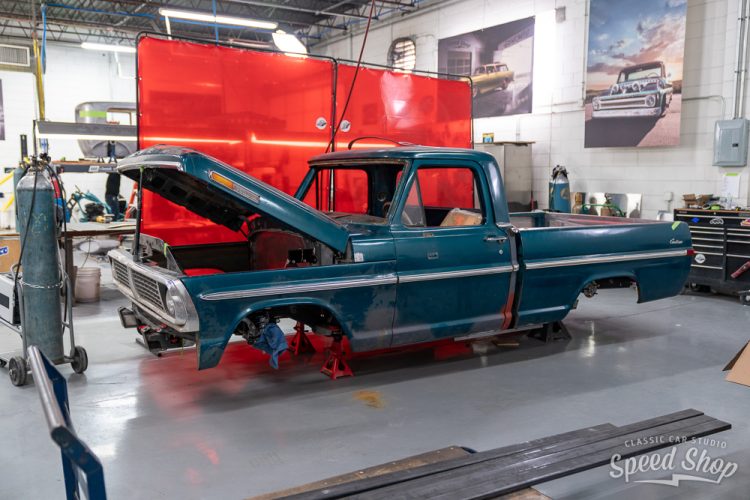 70_Ford_F100_Perry_BuildPhotos_RS-180
