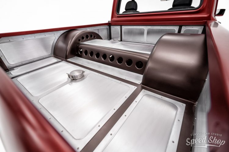 70_Ford_F100_Perry_StudioShots_RS-34