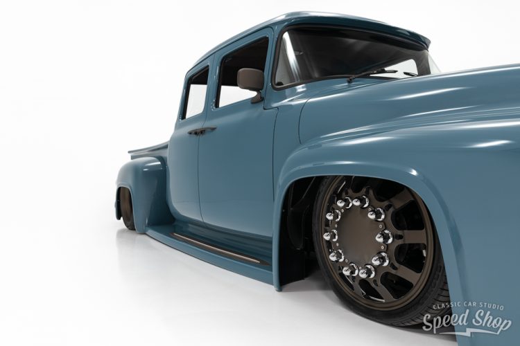 Kingpin • Classic Car Studio-5