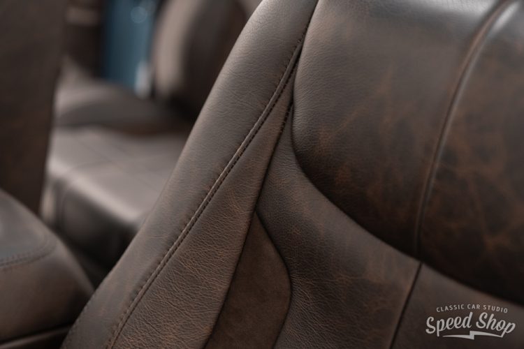 Kingpin • Classic Car Studio-57