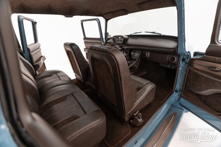 Kingpin • Classic Car Studio-70