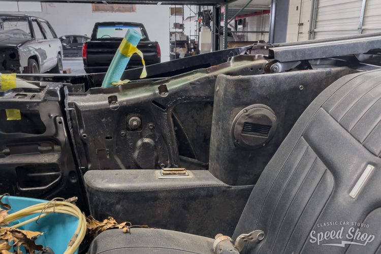 70 Chevelle Conv • Build • Classic Car Studio-22