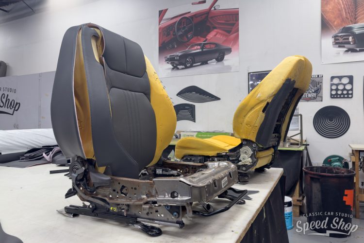 70 Chevelle Conv • Build • Classic Car Studio-279