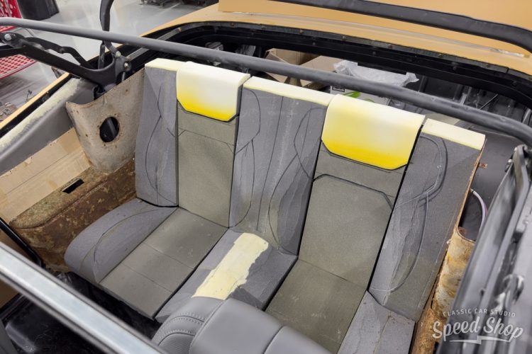 70 Chevelle Conv • Build • Classic Car Studio-327