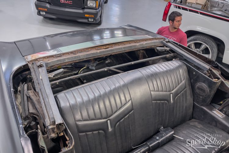 70 Chevelle Conv • Build • Classic Car Studio-5