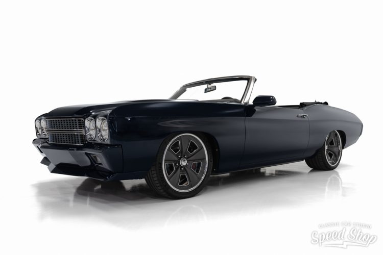 70 Chevelle Conv • Studio • Classic Car Studio-3