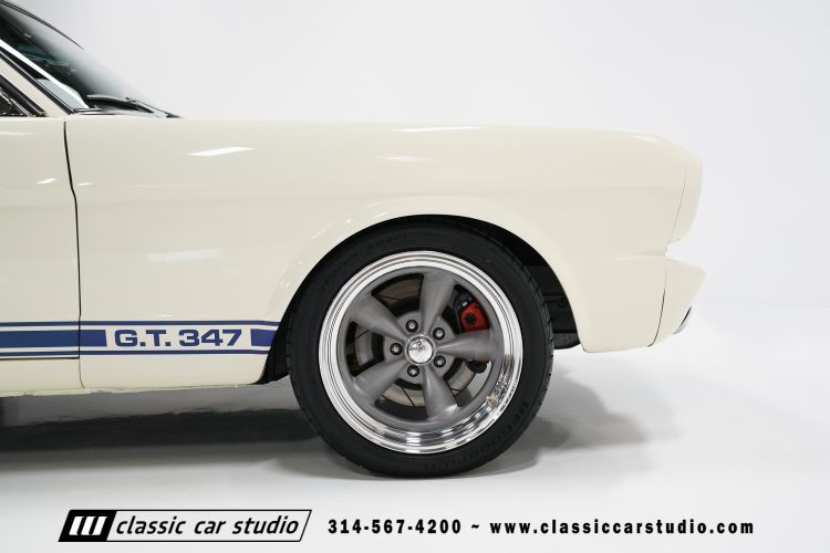 1966_ford_mustang-21