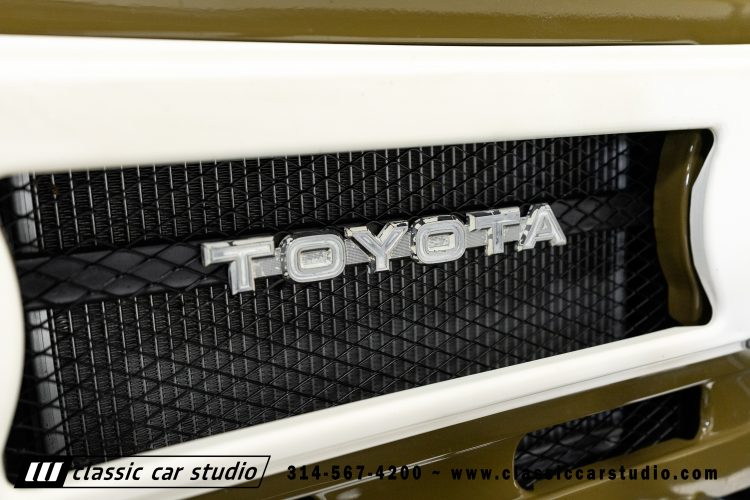 76_Toyota-#1977-2