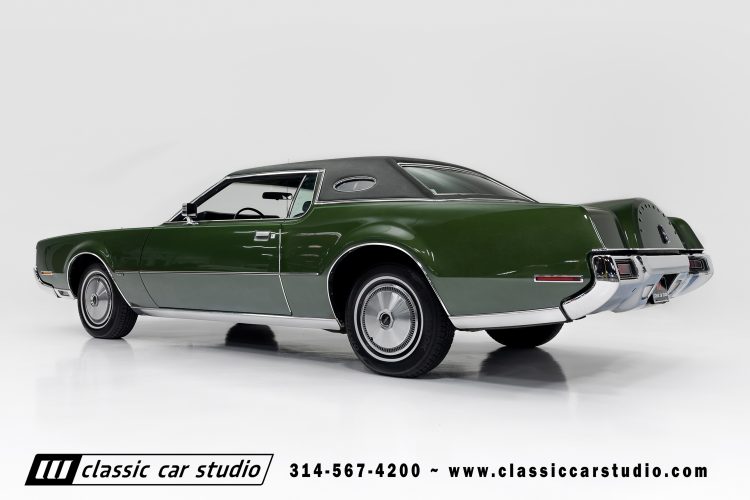 72_LincolnContinental_#2019-11
