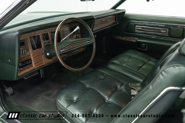72_LincolnContinental_#2019-24