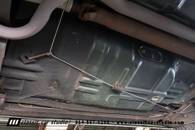 72_LincolnContinental_#2019-Undercarriage-3
