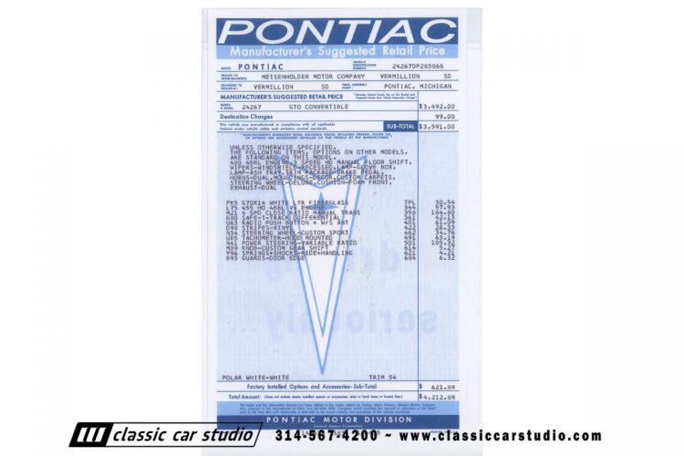 70_Pontiac_GTO_2112-97