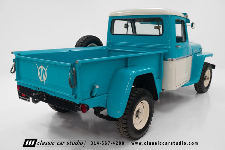 60_Willys_Jeep_Pickup_2100-36