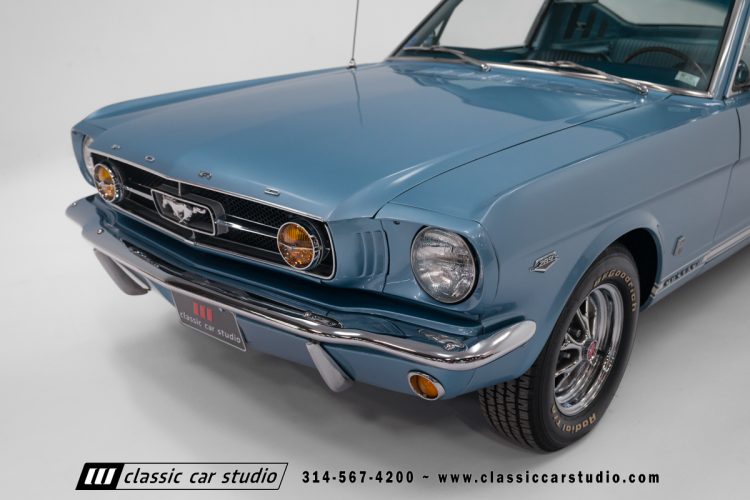 65_Ford_Mustang_2122-2