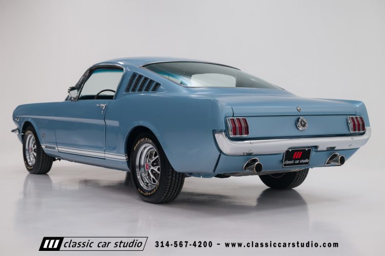 65_Ford_Mustang_2122-28
