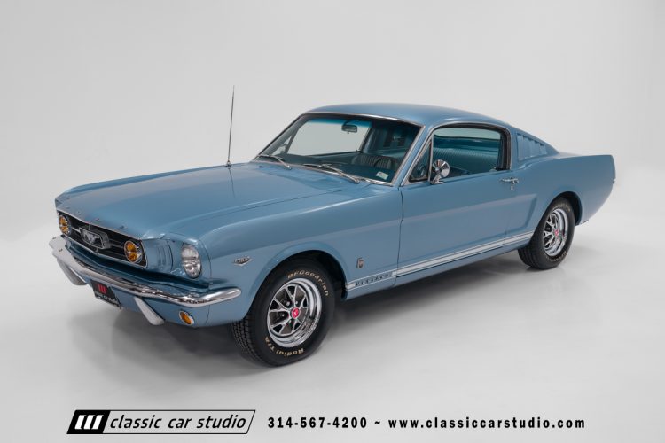 65_Ford_Mustang_2122-4