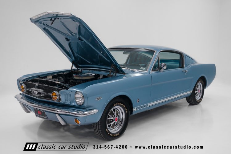 65_Ford_Mustang_2122-93