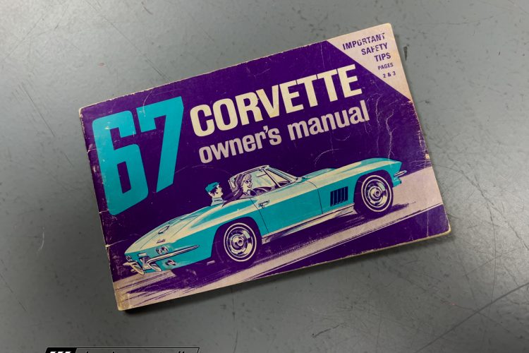 67_Chevrolet_Corvette_2119-116