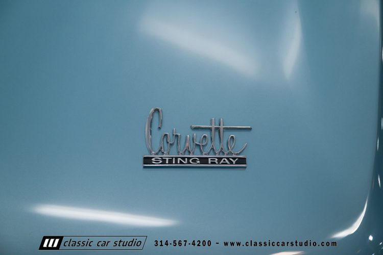 67_Chevrolet_Corvette_2119-45
