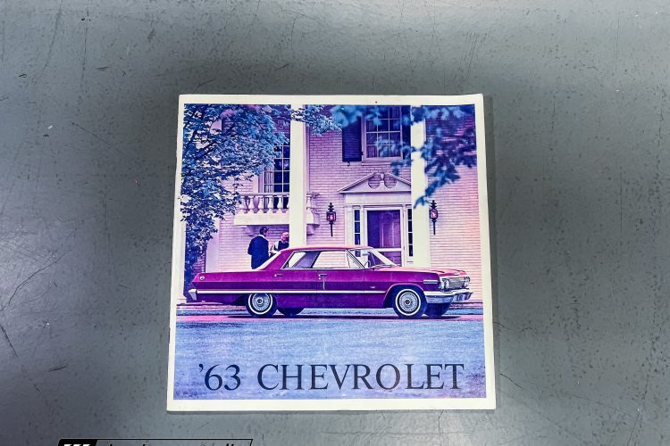 63_Chevrolet_Impala_SS_2129-122