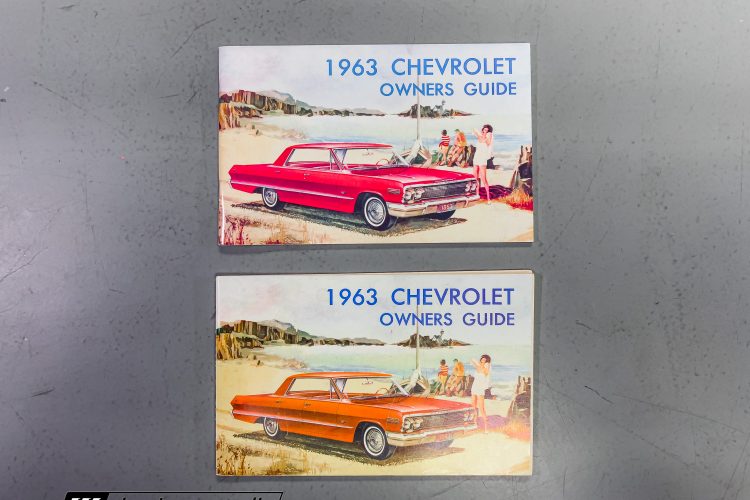 63_Chevrolet_Impala_SS_2129-124