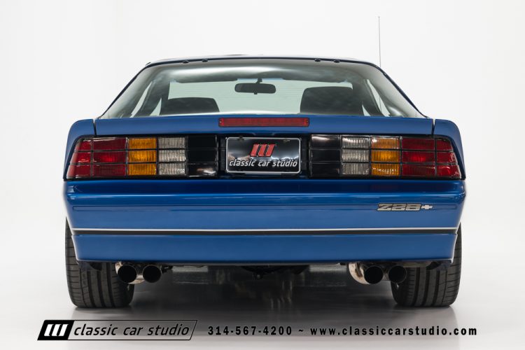 87_Chevy_IROC_Z_blue_2134_RS_20