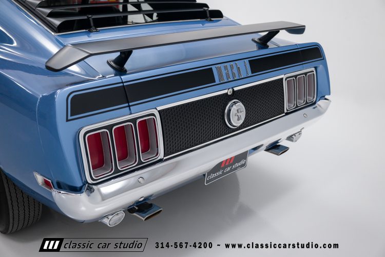 70_Ford_Mustang_Mach_1_2150-44