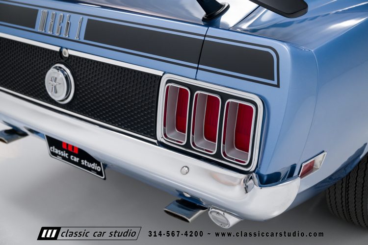 70_Ford_Mustang_Mach_1_2150-53