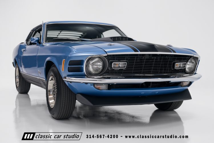 70_Ford_Mustang_Mach_1_2150-72