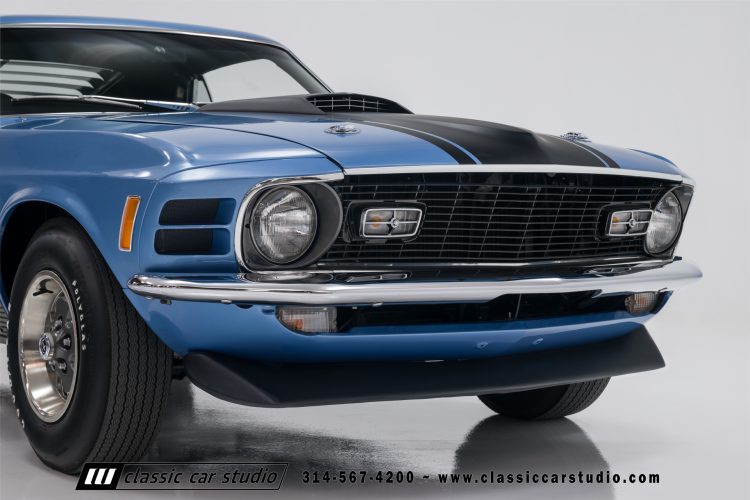 70_Ford_Mustang_Mach_1_2150-73
