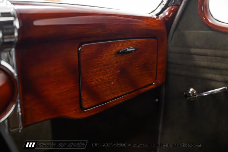 35_Ford_3-Window_Coupe_2210-100