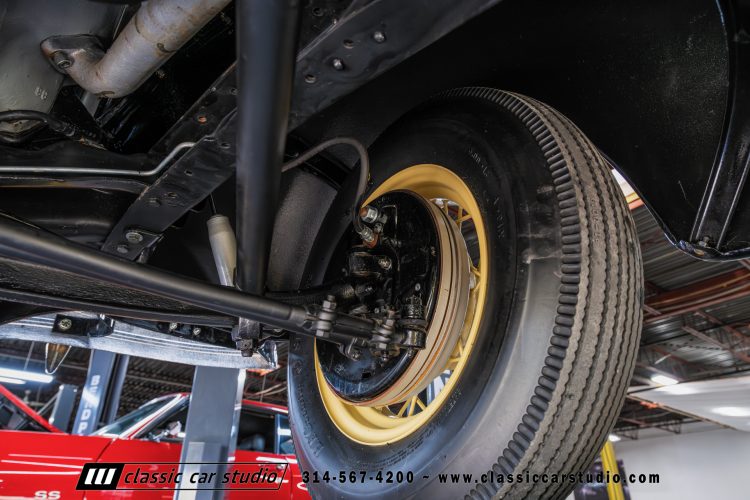 35_Ford_3-Window_Coupe_2210-135