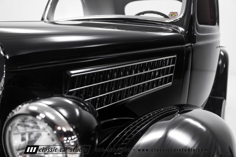 35_Ford_3-Window_Coupe_2210-17