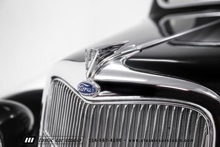 35_Ford_3-Window_Coupe_2210-2