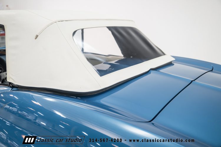 66_Chevrolet_Corvette_2238-11