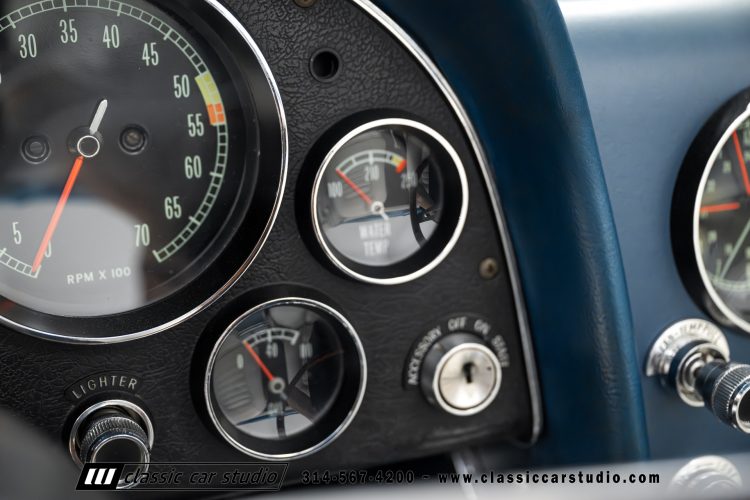 66_Chevrolet_Corvette_2238-111