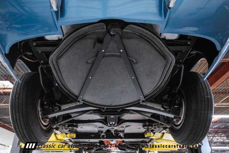 66_Chevrolet_Corvette_2238-163