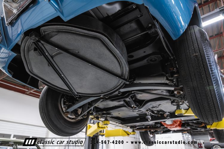 66_Chevrolet_Corvette_2238-166