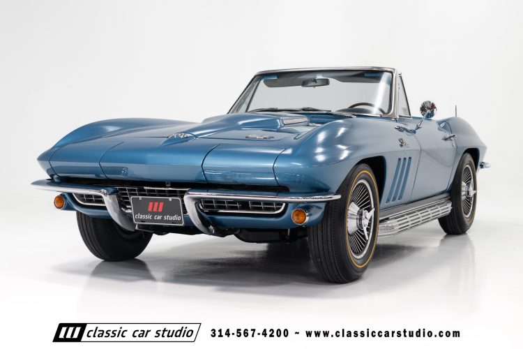 66_Chevrolet_Corvette_2238-19