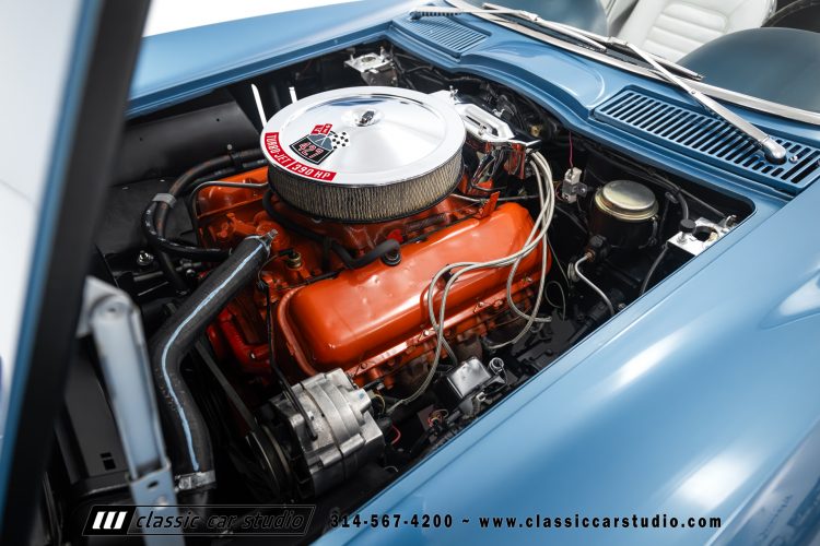 66_Chevrolet_Corvette_2238-2