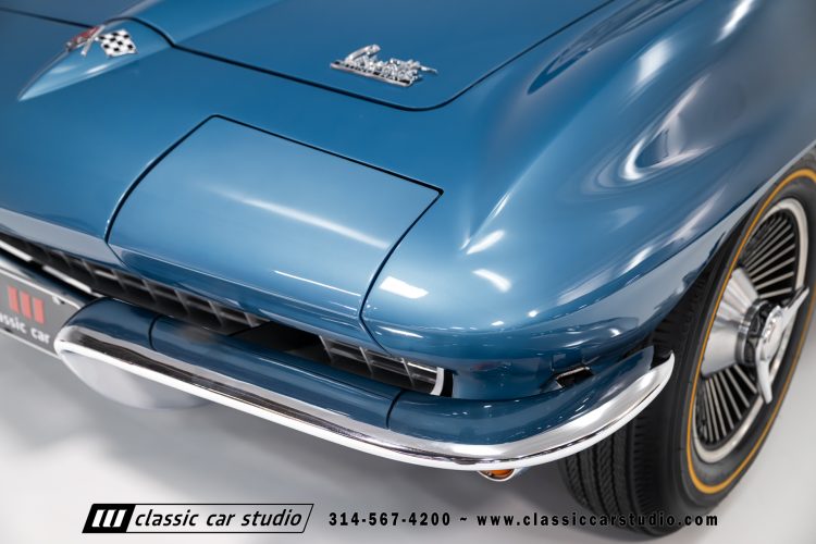 66_Chevrolet_Corvette_2238-20