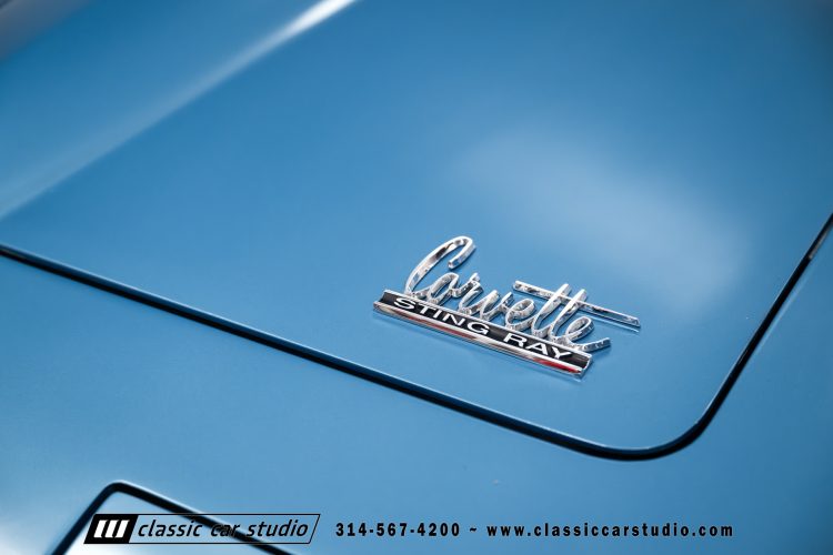 66_Chevrolet_Corvette_2238-21
