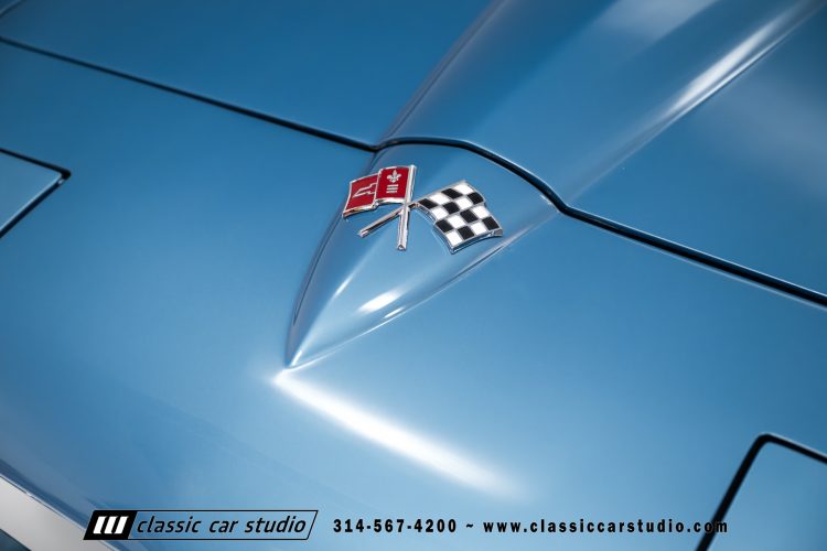 66_Chevrolet_Corvette_2238-22