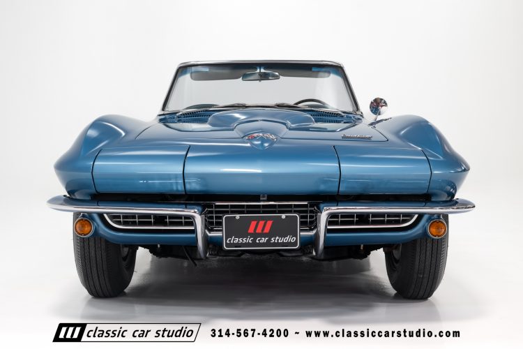 66_Chevrolet_Corvette_2238-3