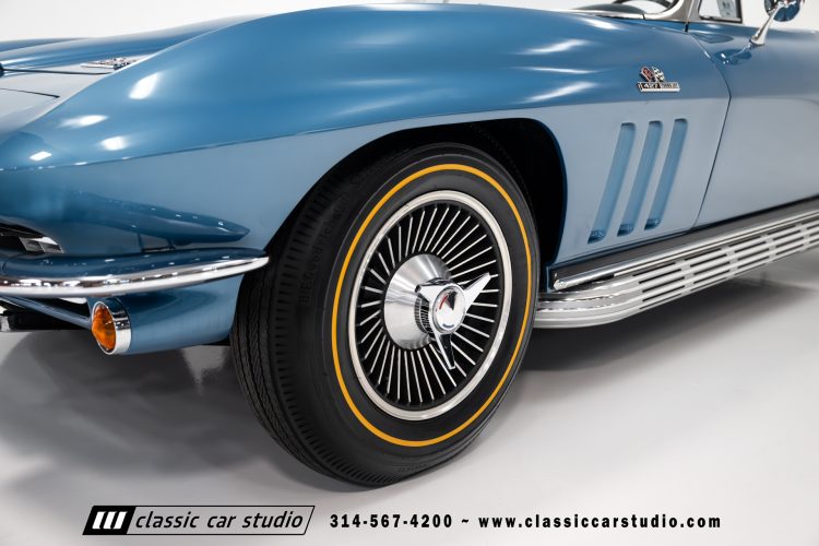 66_Chevrolet_Corvette_2238-32