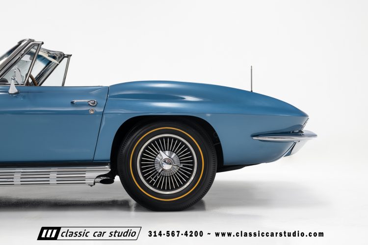 66_Chevrolet_Corvette_2238-50