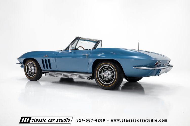 66_Chevrolet_Corvette_2238-55