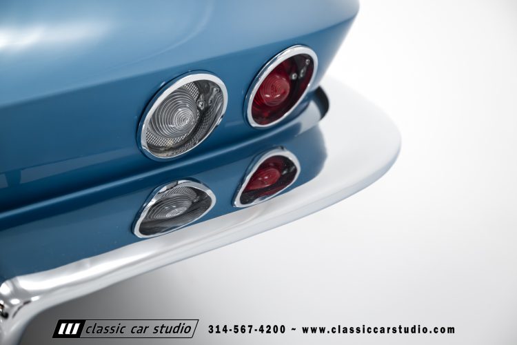 66_Chevrolet_Corvette_2238-64