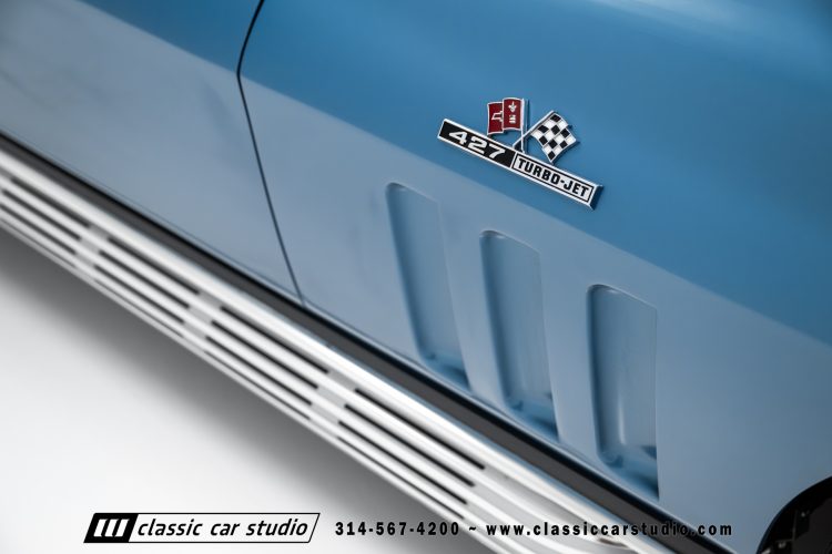 66_Chevrolet_Corvette_2238-85