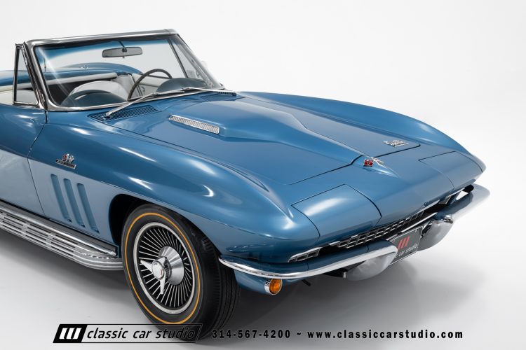 66_Chevrolet_Corvette_2238-95